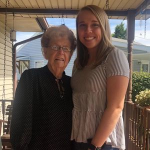 Meet your Posher, Abby